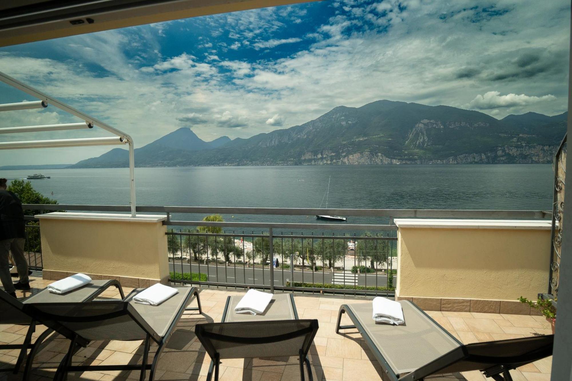 Penthouse Casa Alkea Masse Lake View 布雷佐内加尔达 外观 照片